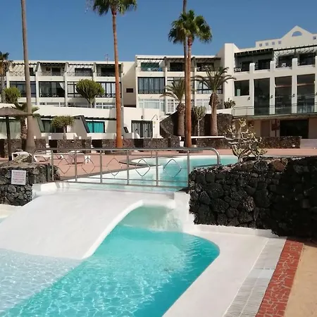 Playa Roca Cosy - Seafront Complex Costa Teguise